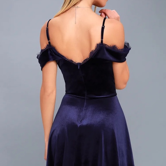 Lulu’s Midnight Blue Velvet Dress - Picture 3 of 11